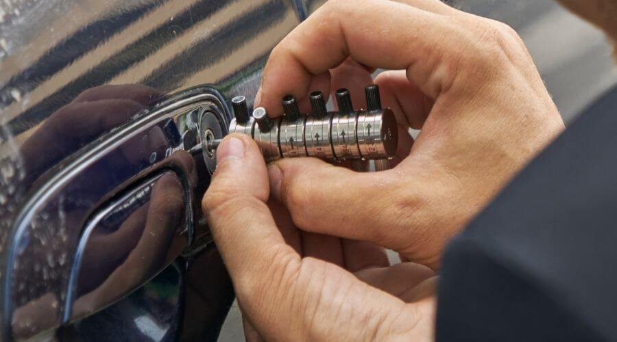 Professional residential roofers in Glencoe, KY